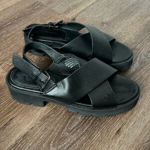 French connection Chunky sandal
